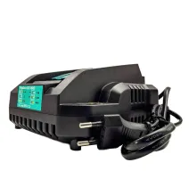 Mini-Ladegerät für Akkus der Makita LXT 14,4V - 18V | Akubee.de